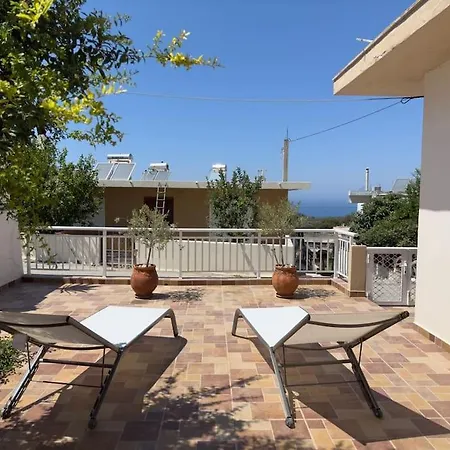 Maison Authentique Avec Grande Terrasse Nyaraló *