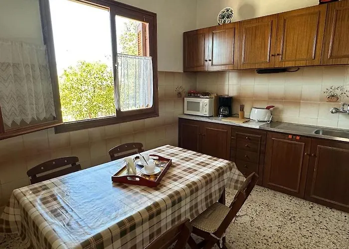 Maison Authentique Avec Grande Terrasse *