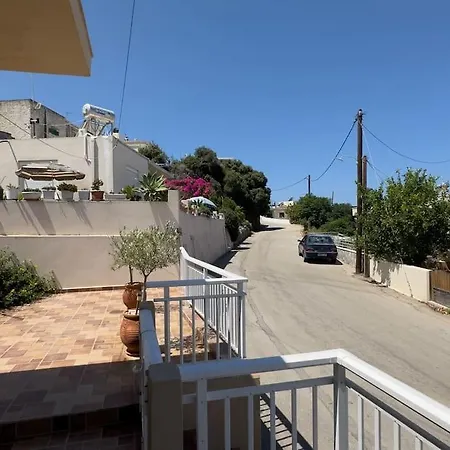 Maison Authentique Avec Grande Terrasse *