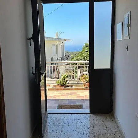 Maison Authentique Avec Grande Terrasse *