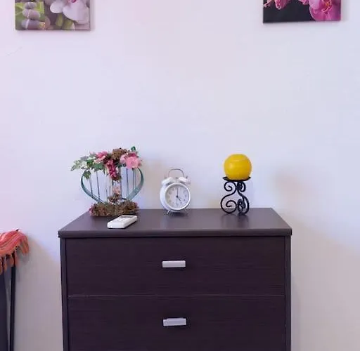 Maison Authentique Avec Grande Terrasse 度假居